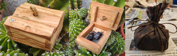 Bagged small wooden box with silver and with copper and silver coal earrings - 2019